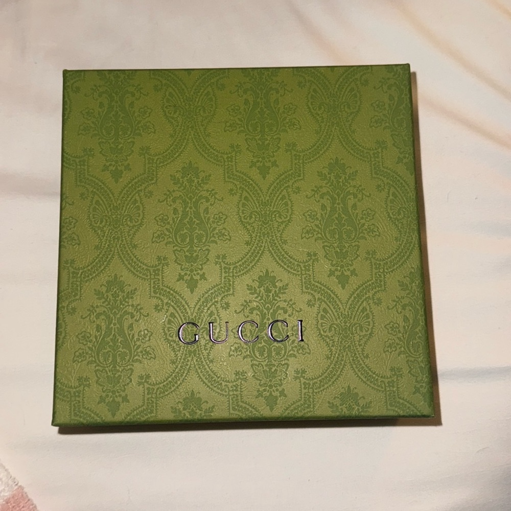 Gucci belt